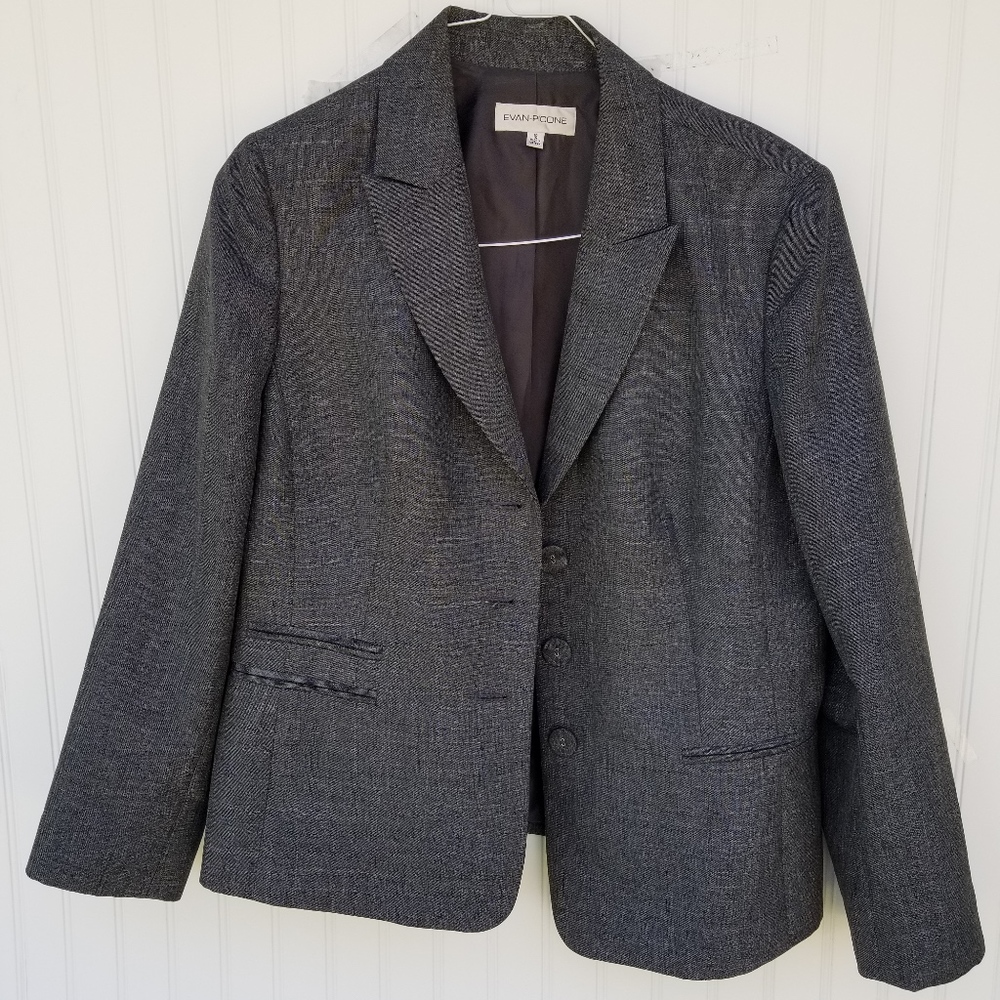Evan Picone (18) Women's 2 piece Grey Pant suit.